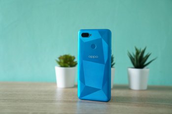 OPPO A12 hadir di segmen harga Rp2 jutaan