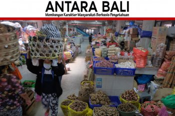 DENPASAR BERIKAN KERINGANAN BIAYA KIOS TERKAIT COVID-19