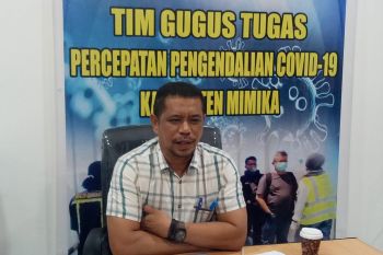 106 penumpang pesawat baru tiba di Timika akan diperiksa COVID-19