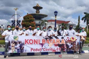 KONI  Barito Utara bagikan 1.000 masker dan 500 hand sanitizer