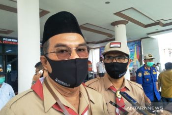 Pramuka Pariaman gandeng pelaku UKM jahit ribuan masker