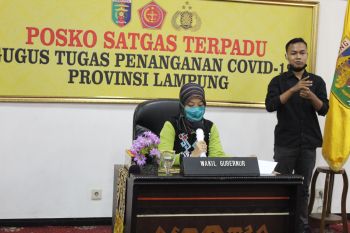 Wagub Chusnunia minta masyarakat Lampung shalat Tarawih di rumah