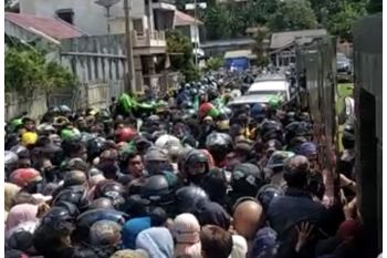 Gubernur Kaltim minta maaf  karena lakukan pembagian sembako