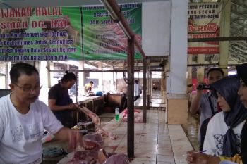 Harga daging sapi dan ayam potong naik di Makassar jelang Ramadhan