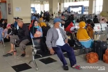 Terminal Pulogebang kembali dibuka 24 jam mulai Senin