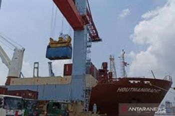 Dibayangi COVID, Dahana lakukan ekspor bahan peledak ke Australia