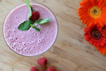 Resep sederhana smoothie pisang, minuman jelang puasa