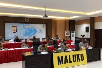 Kapolri meminta polda siapkan 25 ton beras buat warga belum dapat bansos