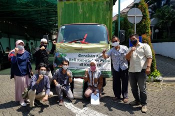 Kemenkop gelar Gerakan Ayo Beli Kebutuhan Pokok di Koperasi