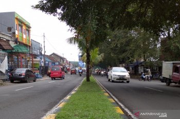 Volume kendaraan pemudik dadakan lintasi Cianjur meningkat walau ada larangan