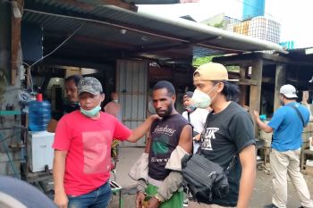Polres Mimika proses hukum kawanan pencuri aki panel surya lampu PJU