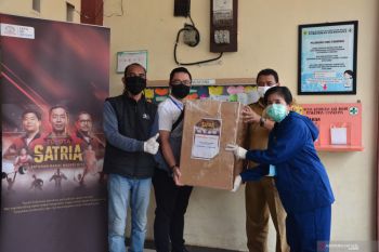 Toyota donasikan 1.000 APD untuk 10 Rumah Sakit di Indonesia