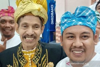Guru-guru SMP Kota Baubau sumbang 3,4 ton beras warga terdampak COVID-19