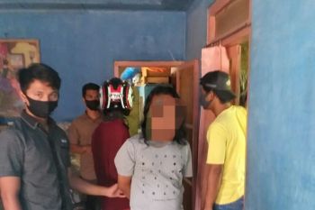 Warga Nagari Cupak "dicokok" polisi gara-gara ganja