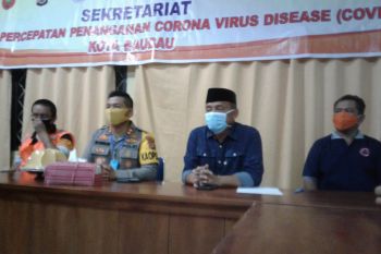 Dua warga Baubau positif COVID--19