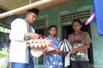 Pemerintah nagari upayakan keluarga tinggal di bekas kandang kambing masuk BDT warga miskin