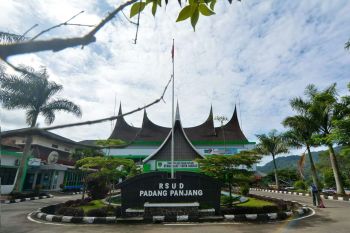 Seorang Ibu muda sedang hamil 36 minggu asal Panyalaian Tanah Datar positif COVID-19