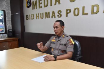 Polda Papua dan jajaran mulai mendata warga yang belum terima sembako