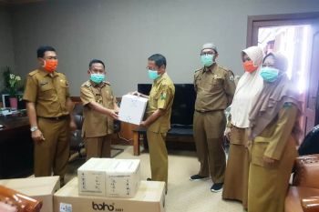 Pemkab Majene terima alat kesehatan penanganan COVID-19