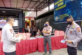 Kapolda Sulsel siapkan paket makanan buka puasa 1.000 dus per hari