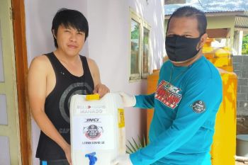 YNCI Bitung Berbagi Ratusan Alat Lawan Corona di Kampung-Kampung