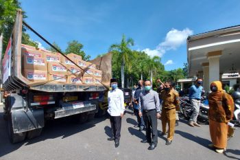 Pemerintah Kota Mataram mendistribusikan 5.000 paket bantuan pangan