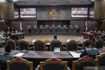 MK kabulkan penarikan uji materi Perppu tentang  COVID-19