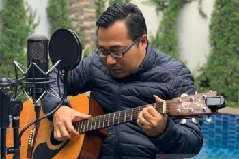 CEO Cyrus Network rilis lagu "Marhaban Yaa Ramadhan"