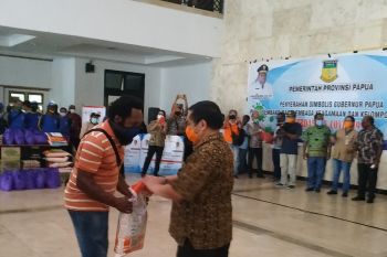 Pemprov Papua salurkan bantuan bahan pokok 9.300 warga terdampak COVID-19