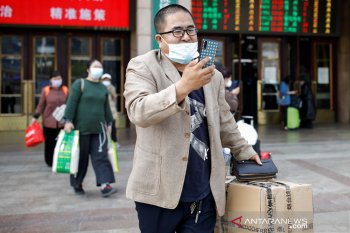 Beijing turunkan status COVID-19, pemesanan tiket pesawat langsung melonjak
