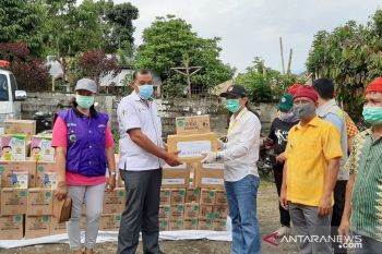 Pemkab Sigi salurkan  APD kepada tenaga medis di wilayah terpencil