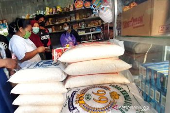 Stok melimpah, harga telur dan gula di Solo turun jelang Lebaran