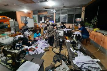 SAR Unhas perkuat relawan COVID-19 di Sulsel