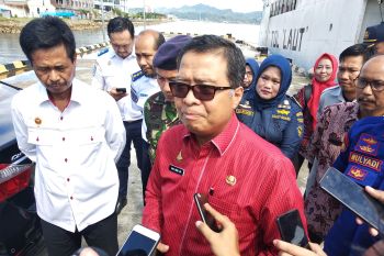 Pemprov Sulbar kaji pemberlakuan PSBB putus rantai penularan COVID-19
