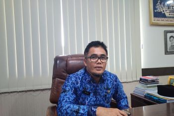 Sejumlah kios di Pasar Ateh Payakumbuh ditutup cegah penularan COVID-19