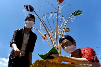 Libatkan 200 penjahit, Perempuan Tangguh kampanye penggunaan masker