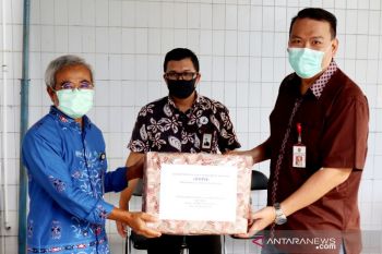 Bantu penuhi kebutuhan RSDS, BMPD Kalteng berikan masker N95