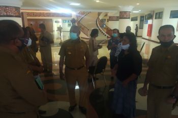 Gubernur Mandacan: dana Otsus Papua Barat tidak terpotong COVID-19