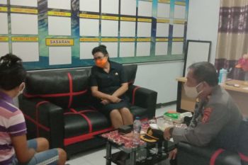 Bupati Sitaro temui dan berikan pendampingan korban pencabulan