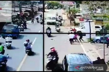 Polisi periksa sejumlah CCTV lacak perampokan di Depok