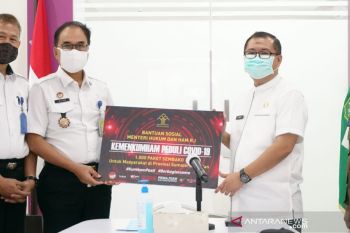 Kemenkum HAM bantu masyarakat Sumsel terdampak pandemi COVID-19