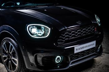 New Mini Countryman Blackheath Edition hanya tersedia 24 unit di Indonesia