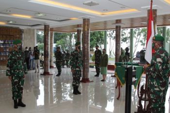 Pangdam XVII/Cenderawasih pimpin sertijab Kasdam dan dua Dandrem