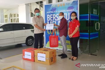 Telkomsel bantu APD tenaga medis RS Kandouw