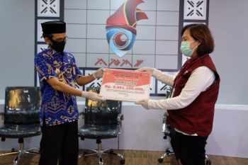 1.093 lansia di Gowa terima bantuan dari Kemensos
