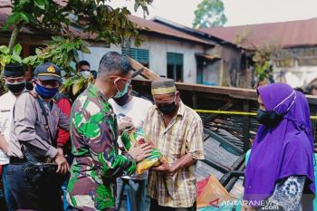 Korban kebakaran di Inhil dapat bantuan