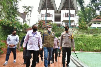Gubernur Sulsel keliling 11 daerah pantau penanganan covid-19