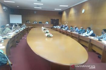 DPRD Siak rapat refocusing dan realokasi anggaran penanganan COVID-19