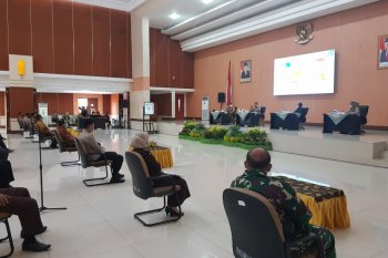 Tito tekankan kepala daerah disiplinkan warga selama PSBB