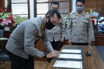 Kombes Awi Setiyono resmi menjabat Karo Penmas Polri